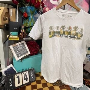 Newport Blue Mens White Graphic T-Shirt Short Sleeve